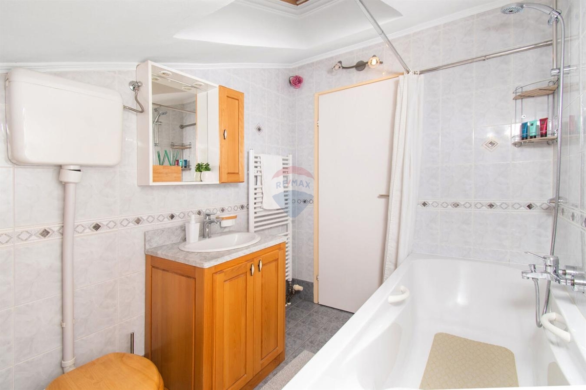 Casa Dubrava Kod Šibenika, Šibenik - Okolica, 369,84m2