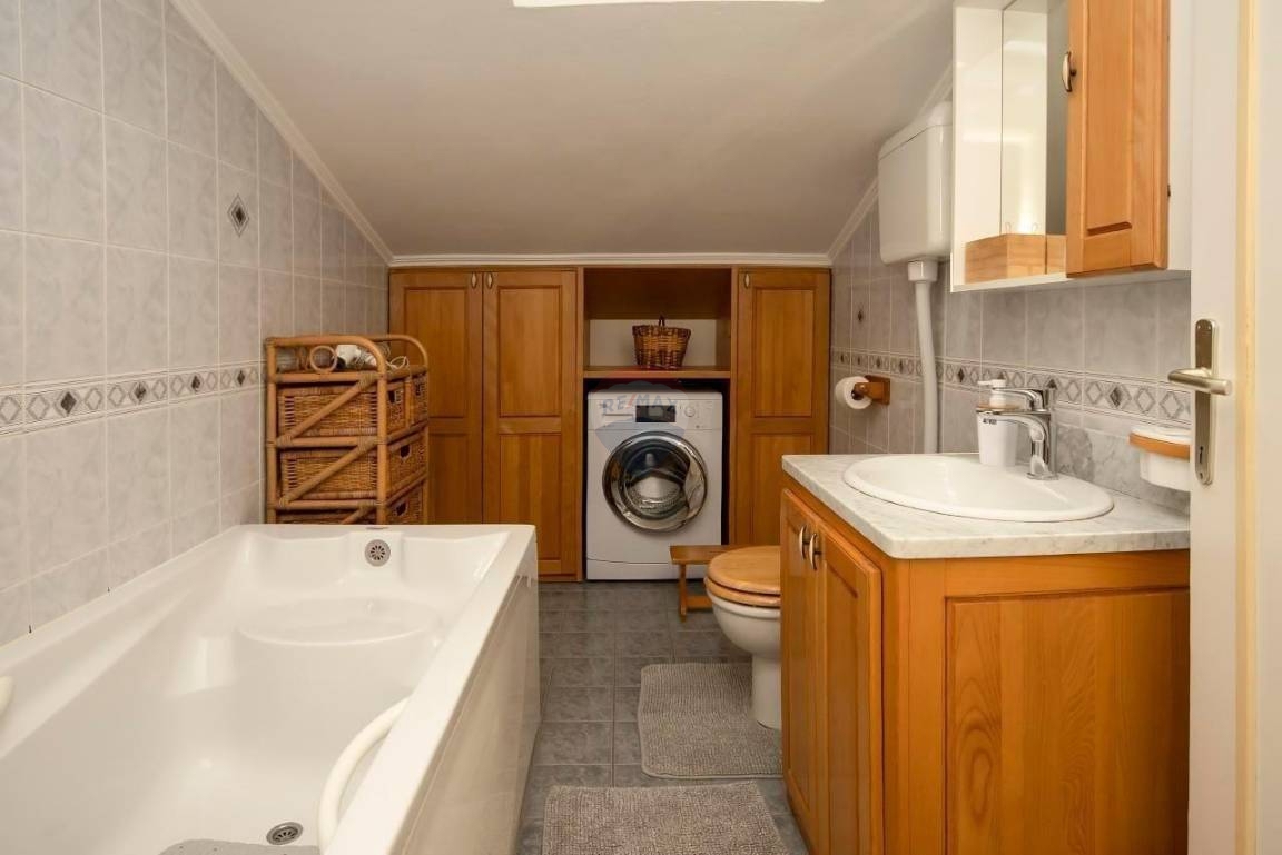 Casa Dubrava Kod Šibenika, Šibenik - Okolica, 369,84m2