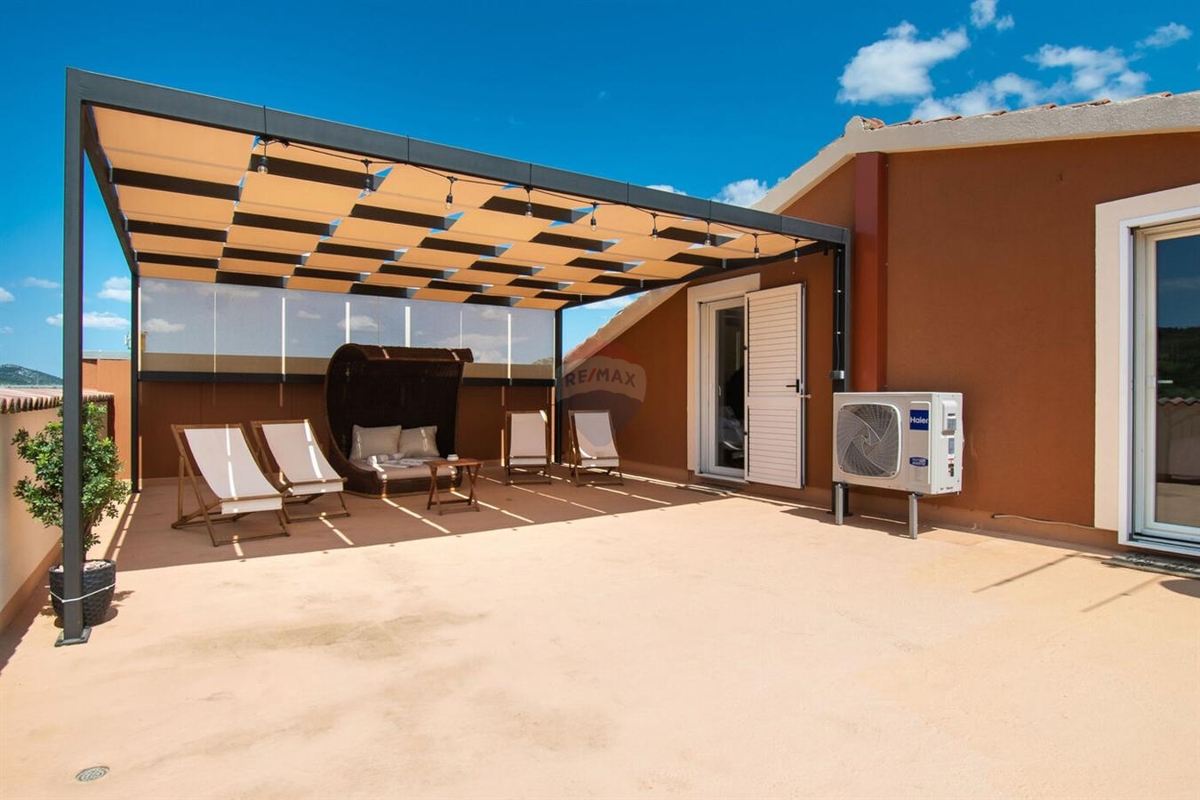 Casa Dubrava Kod Šibenika, Šibenik - Okolica, 369,84m2