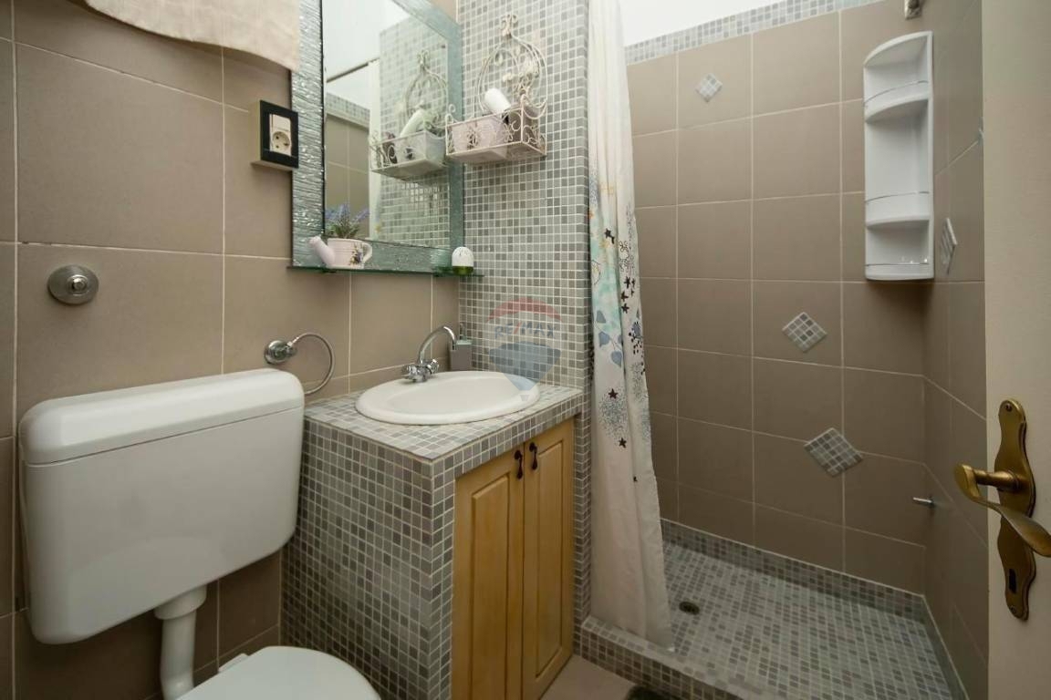 Casa Dubrava Kod Šibenika, Šibenik - Okolica, 369,84m2