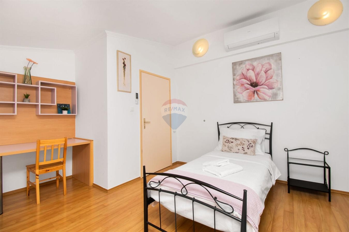 Casa Dubrava Kod Šibenika, Šibenik - Okolica, 369,84m2