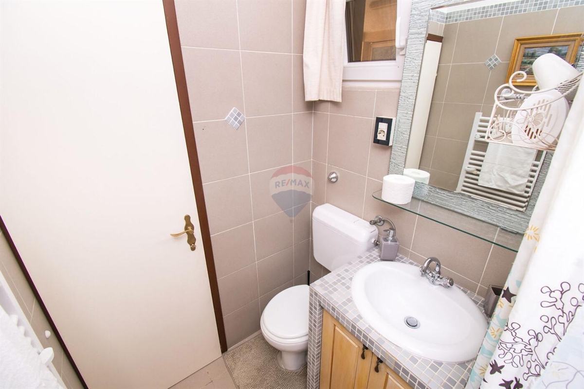 Casa Dubrava Kod Šibenika, Šibenik - Okolica, 369,84m2