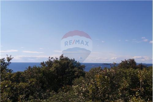 Terreno Zečevo Rogozničko, Rogoznica, 8.600m2