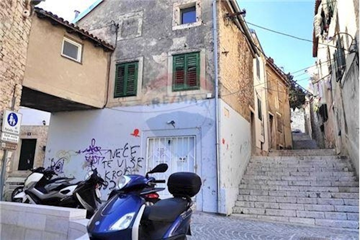 Casa Grad, Šibenik, 38m2