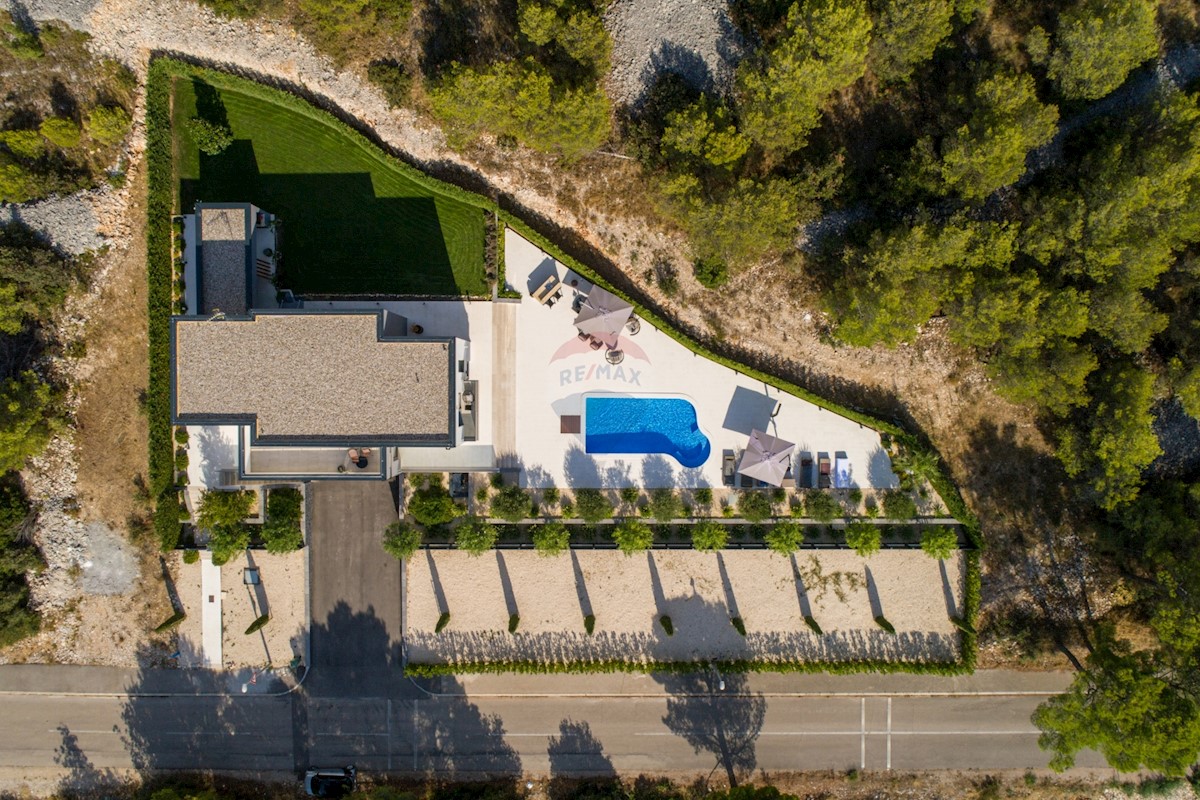 Casa Brodarica, Šibenik - Okolica, 380m2