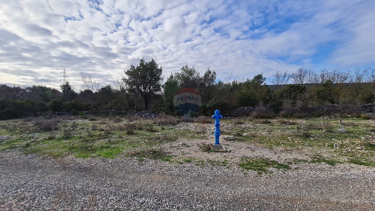 Terreno Dubrava Kod Šibenika, Šibenik - Okolica, 7.100m2