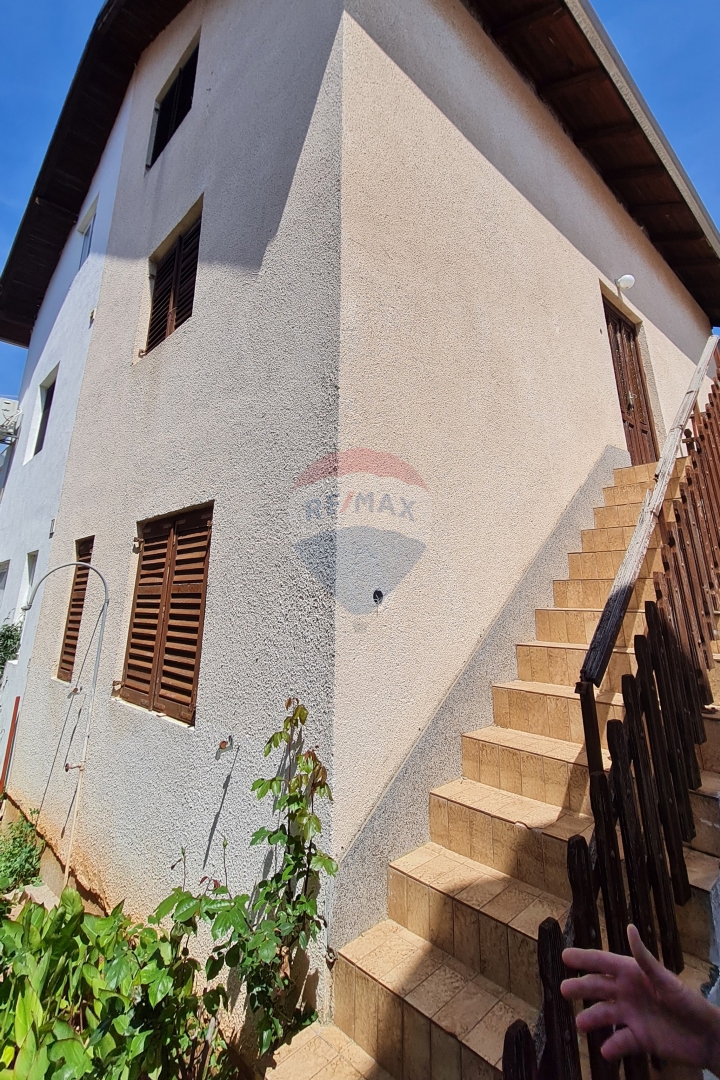 Casa Bilice, Šibenik - Okolica, 101m2