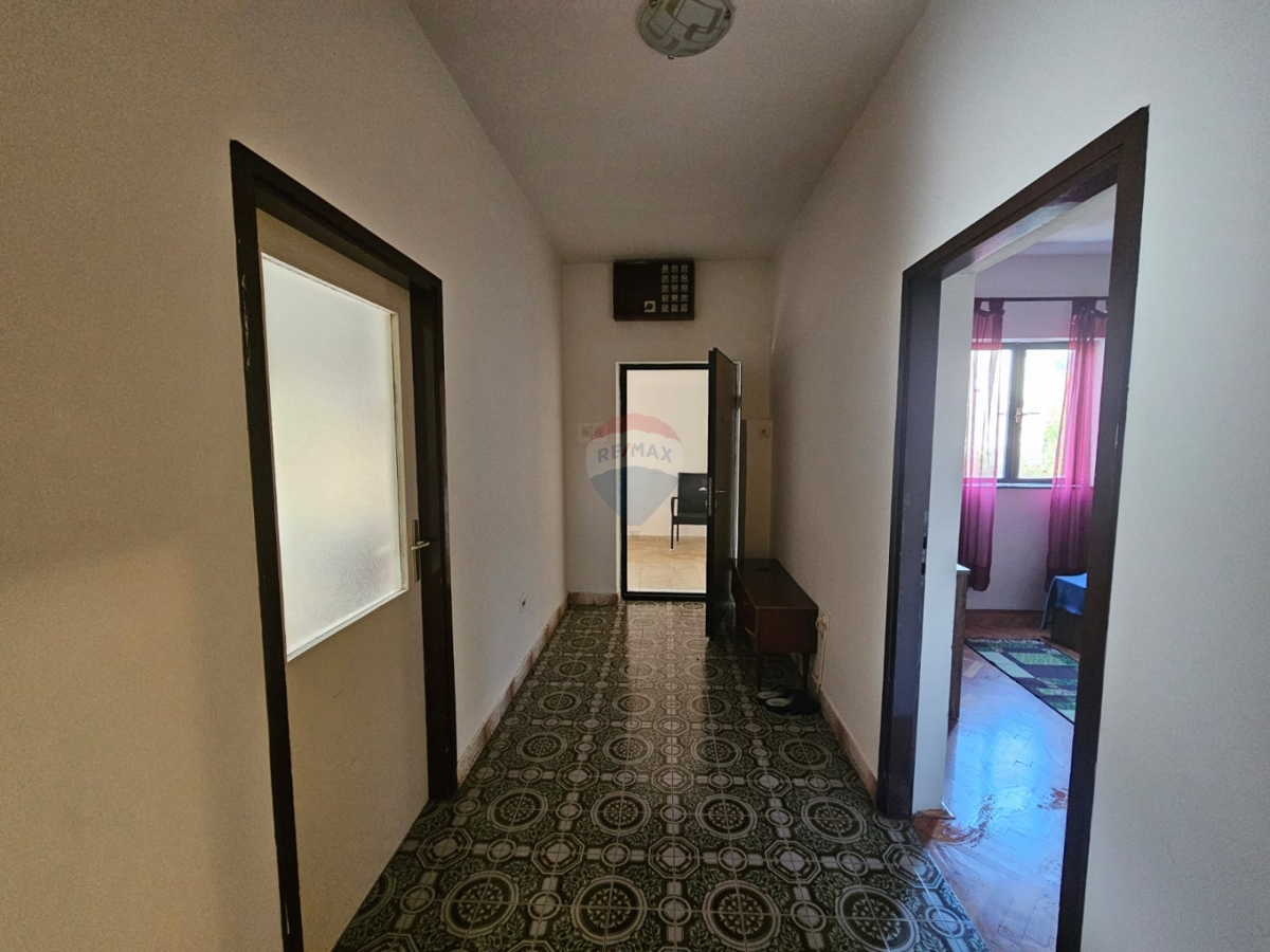 Appartamento Meterize, Šibenik, 158,37m2