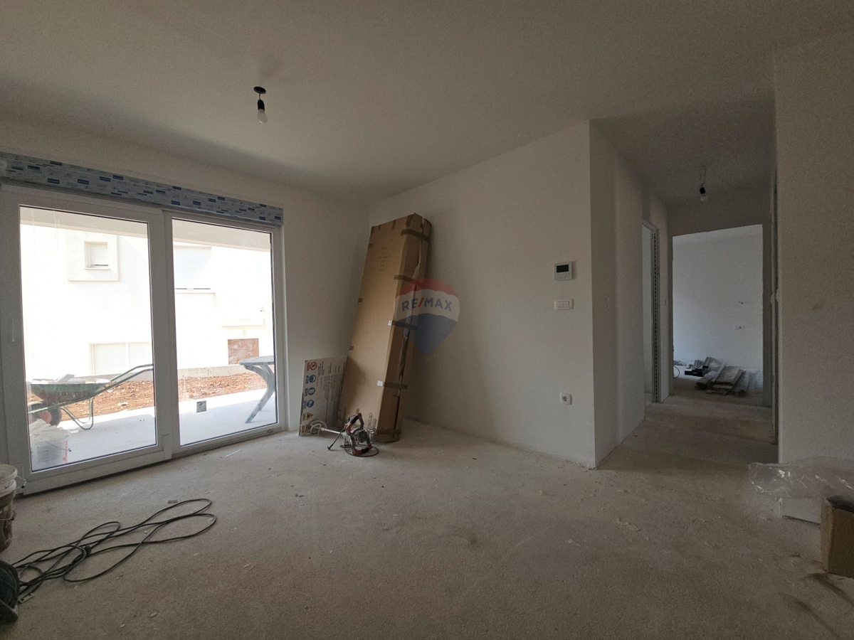 Appartamento Grebaštica, Šibenik - Okolica, 68,89m2