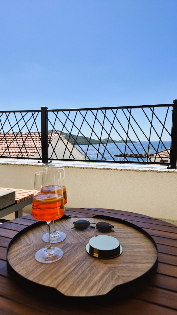 Palazzina di lusso, Ražanj-Ljoljinica