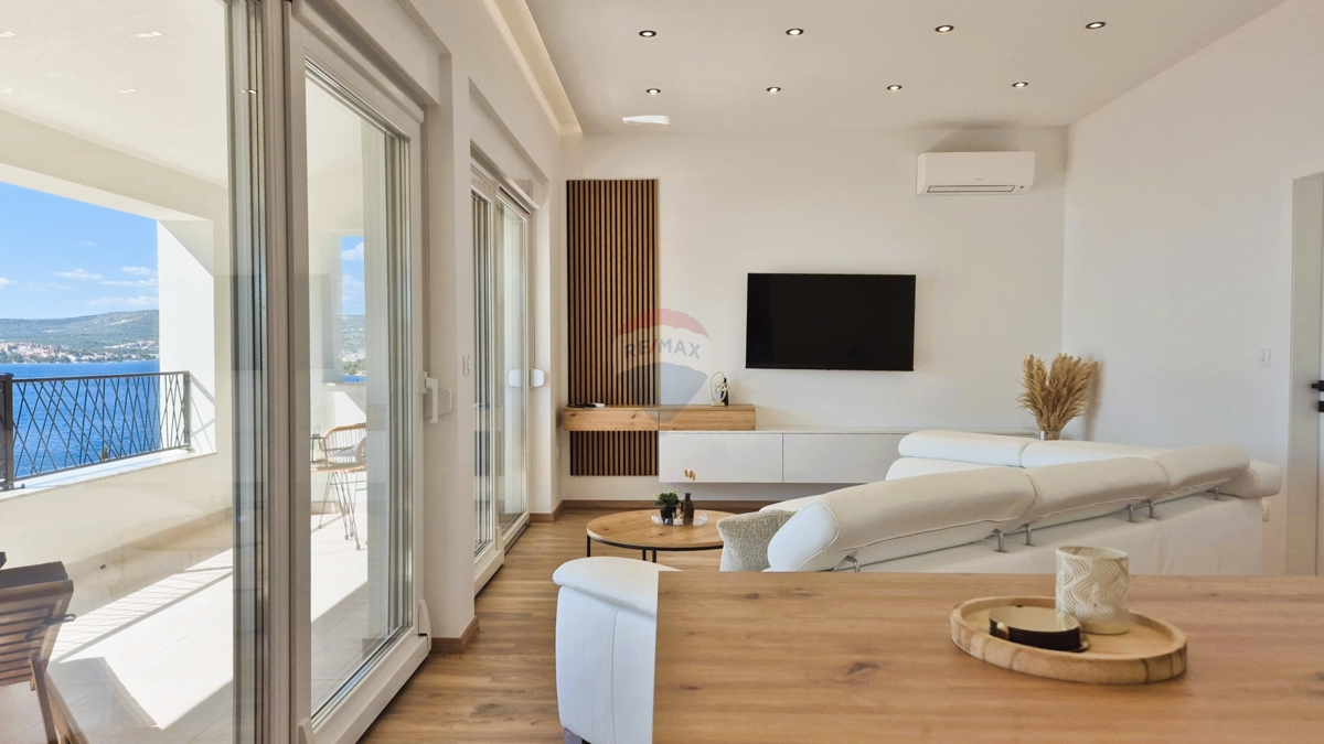 Palazzina di lusso, Ražanj-Ljoljinica