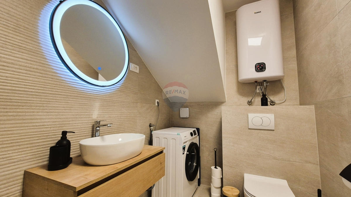 Palazzina di lusso, Ražanj-Ljoljinica