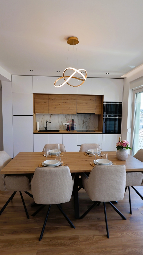 Palazzina di lusso, Ražanj-Ljoljinica