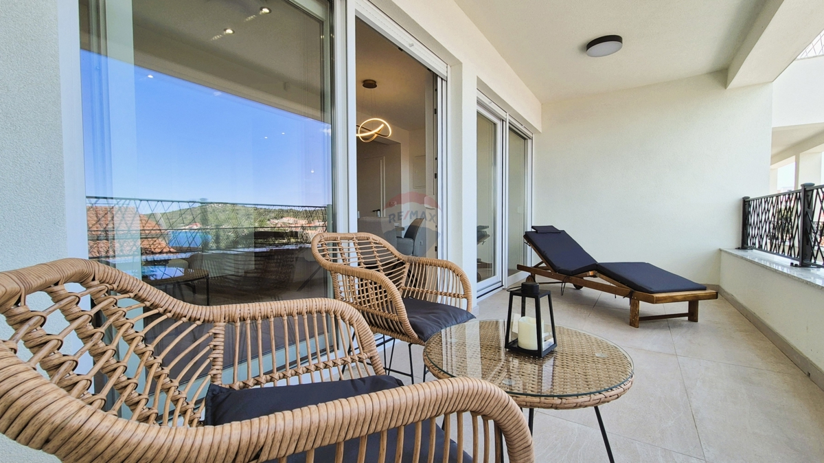 Palazzina di lusso, Ražanj-Ljoljinica