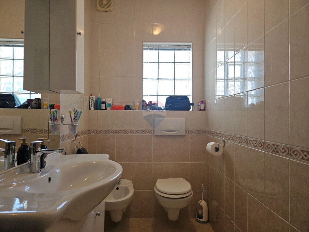 Appartamento Brodarica, Šibenik - Okolica, 176,92m2