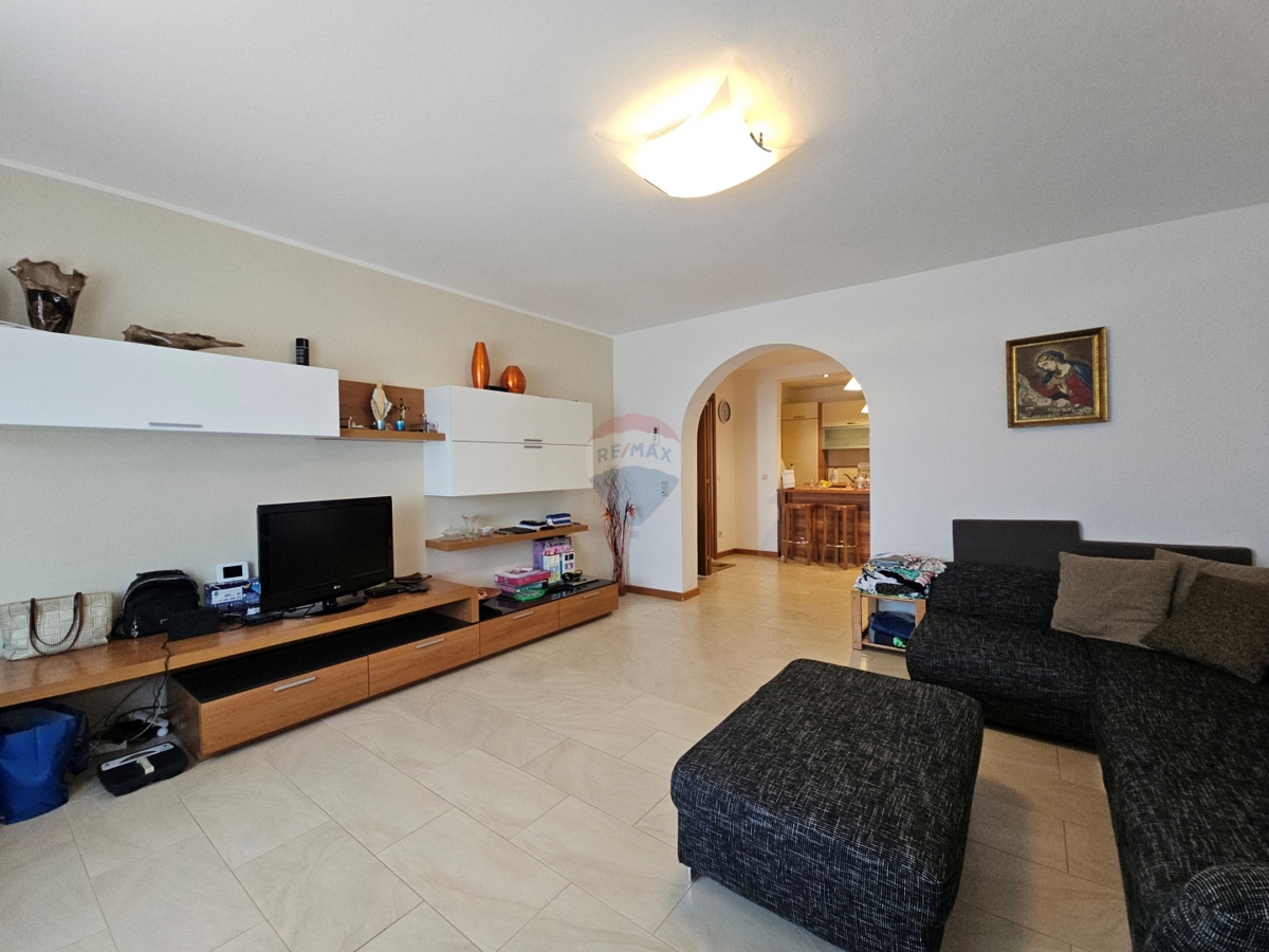 Appartamento Brodarica, Šibenik - Okolica, 176,92m2