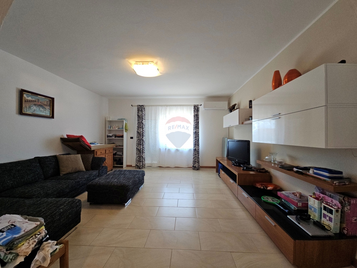 Appartamento Brodarica, Šibenik - Okolica, 176,92m2