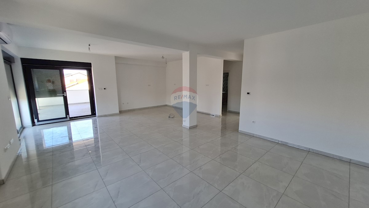 Appartamento Vodice, 168,79m2