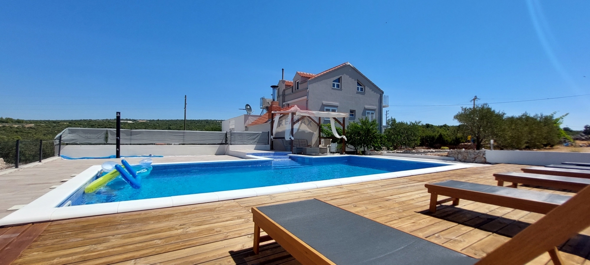 Casa Dvornica, Rogoznica, 283,15m2