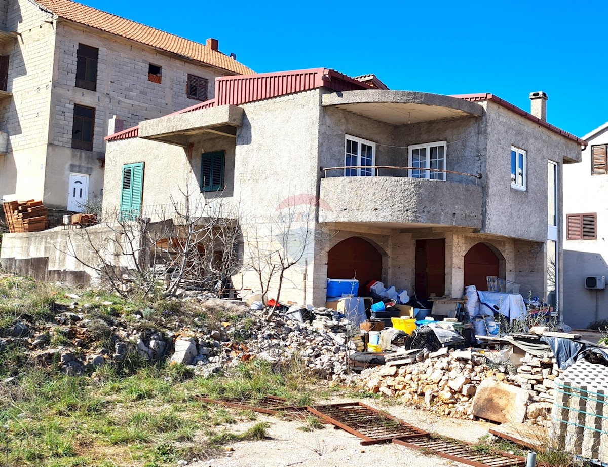 Casa Šibenik, 300m2