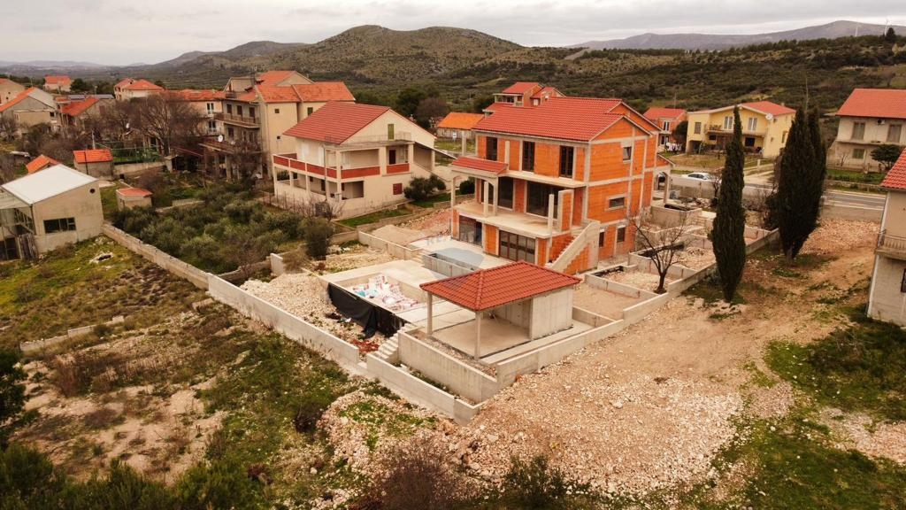 Casa Vrpolje, Šibenik - Okolica, 441,52m2