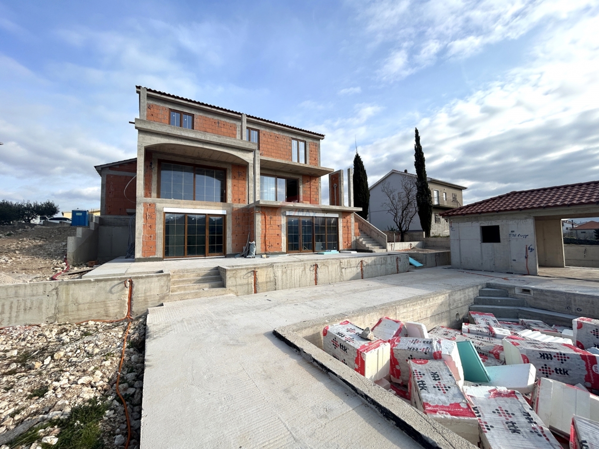 Casa Vrpolje, Šibenik - Okolica, 441,52m2