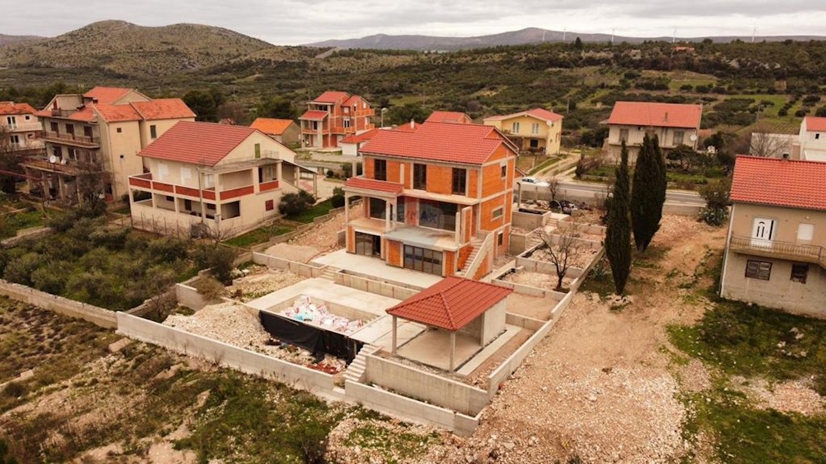 Casa Vrpolje, Šibenik - Okolica, 441,52m2