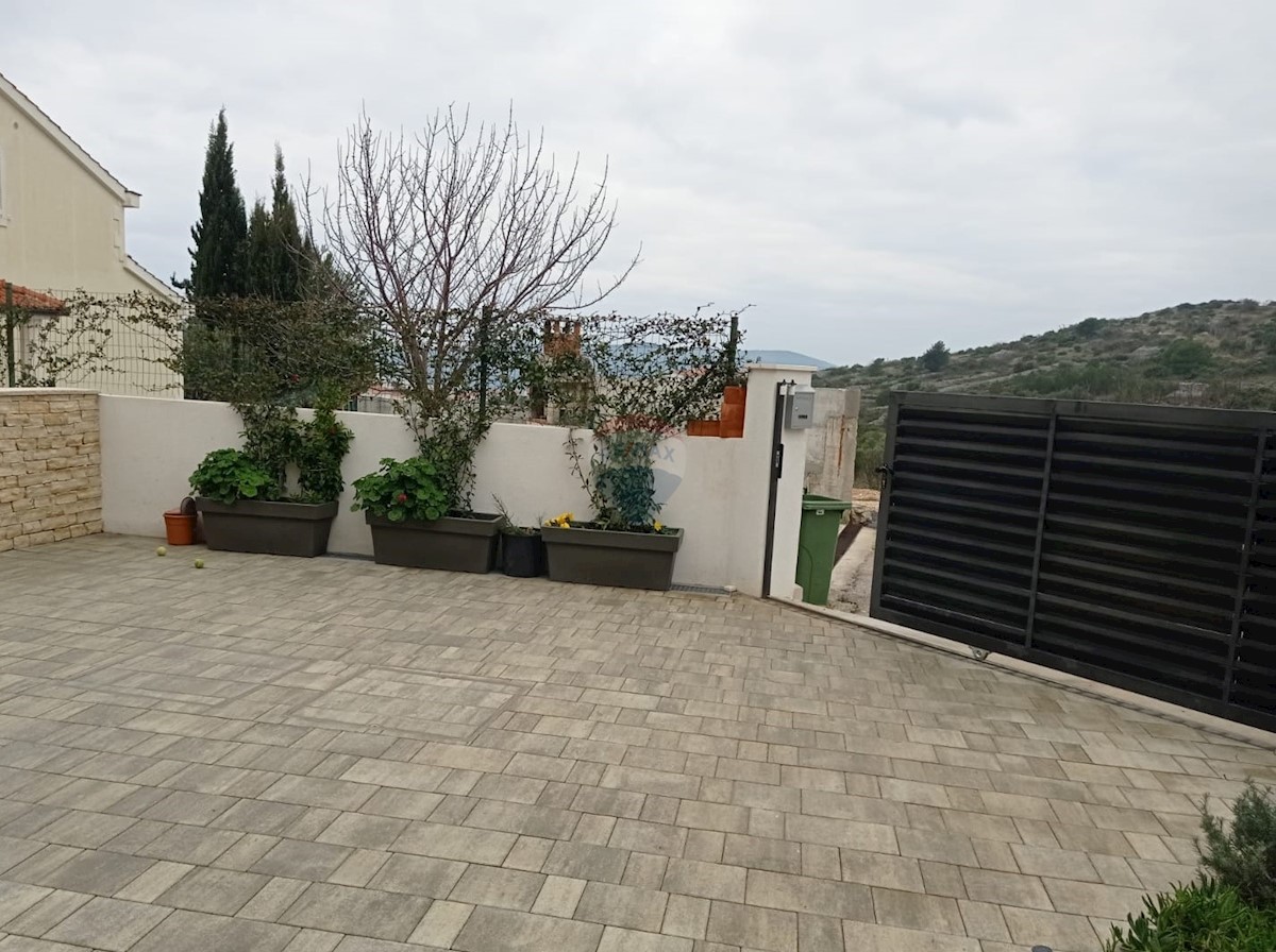 Appartamento Brodarica, Šibenik - Okolica, 83m2