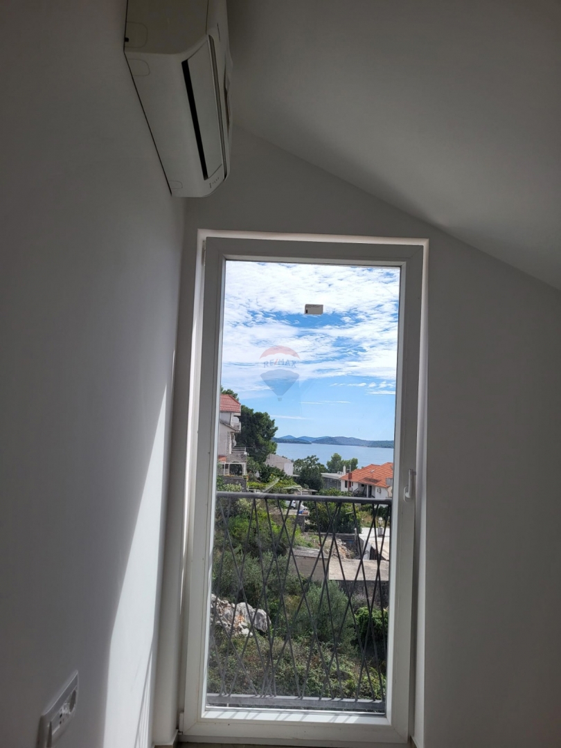 Appartamento Tisno, 86m2