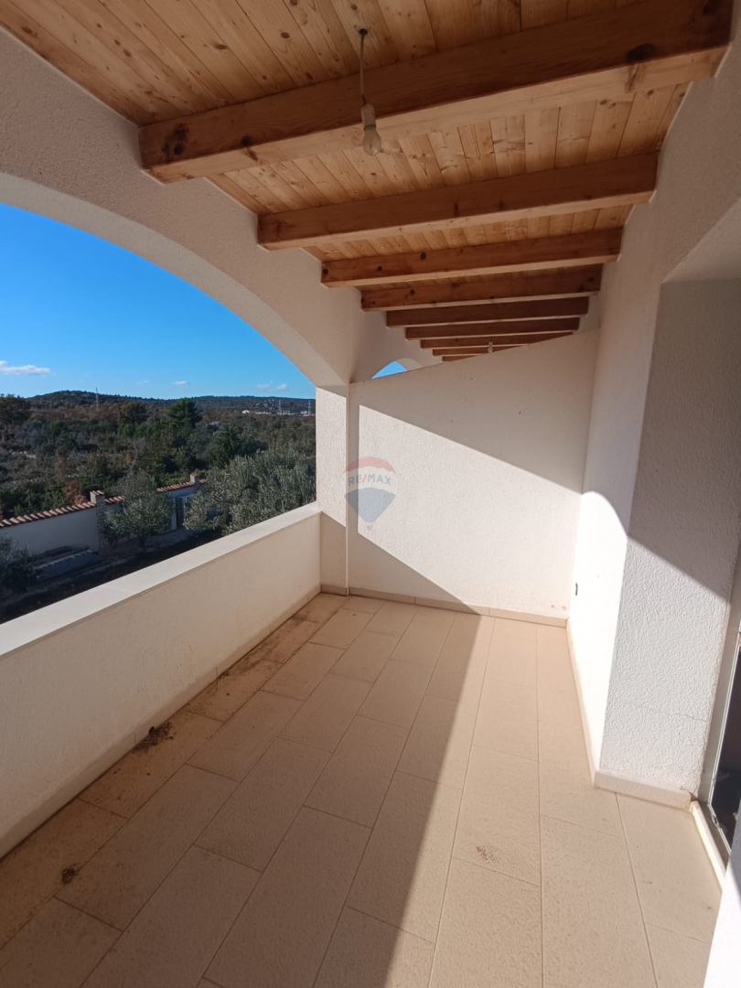 Casa Dubrava Kod Tisna, Tisno, 375m2