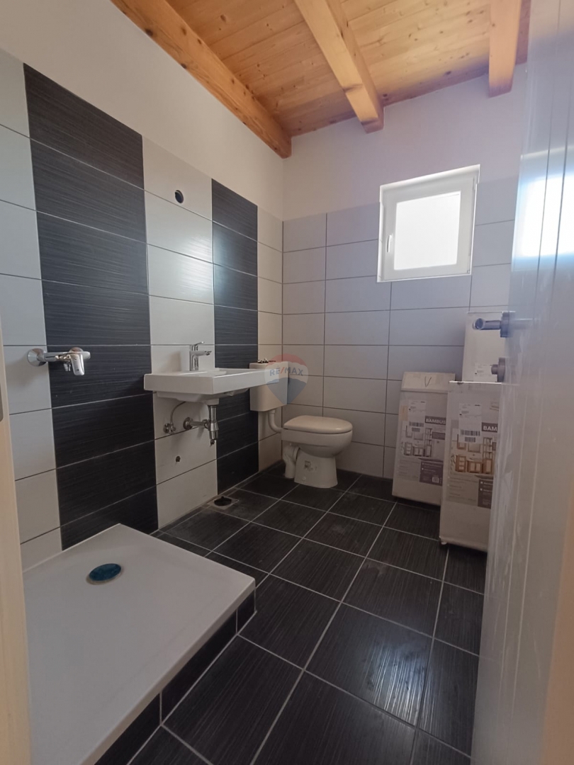 Casa Dubrava Kod Tisna, Tisno, 375m2