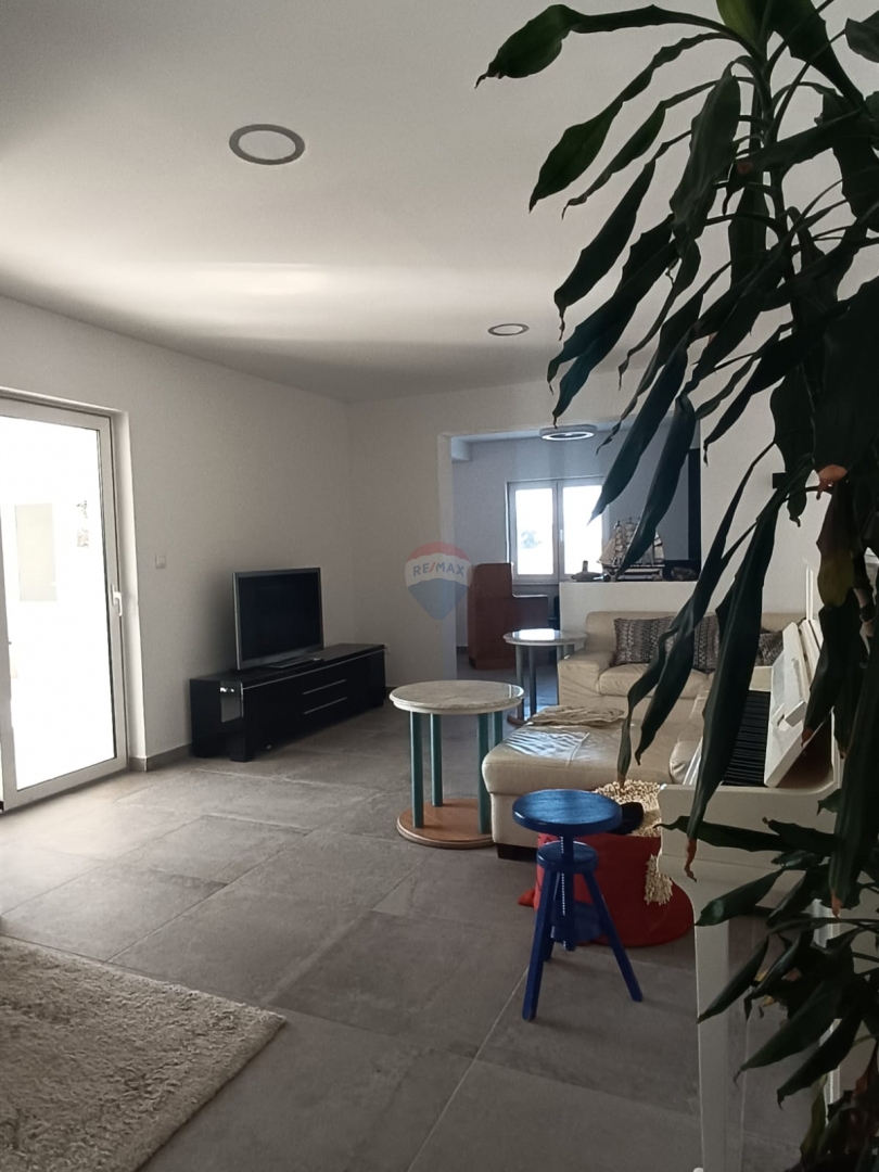 Casa Dubrava Kod Tisna, Tisno, 375m2