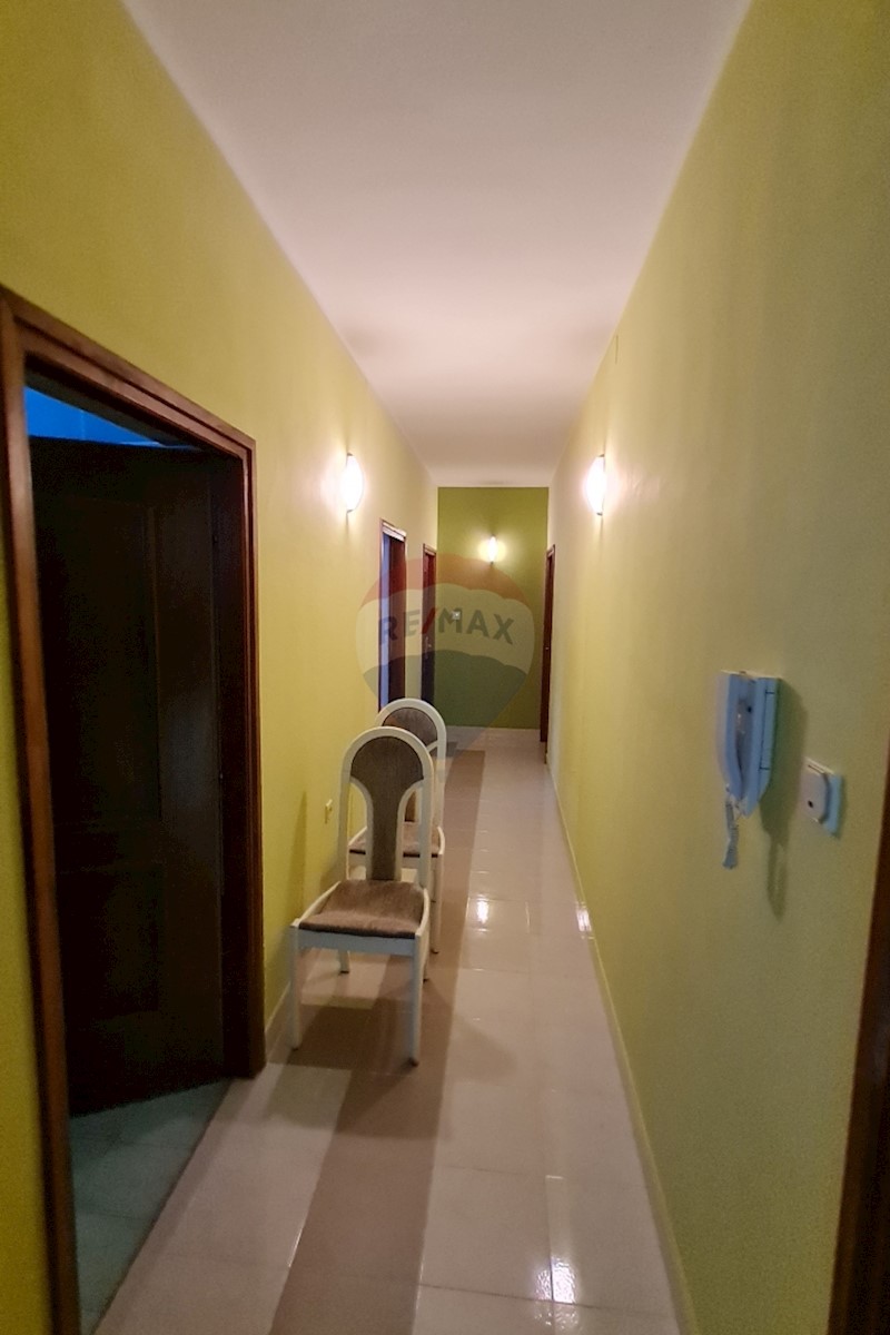 Appartamento Baldekin, Šibenik, 84m2