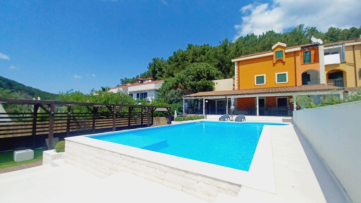 Casa Skradin, 220m2