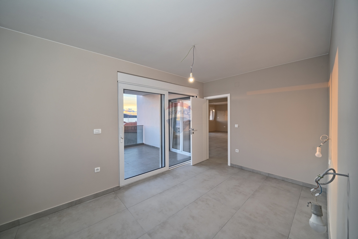 Appartamento Brodarica, Šibenik - Okolica, 132,59m2