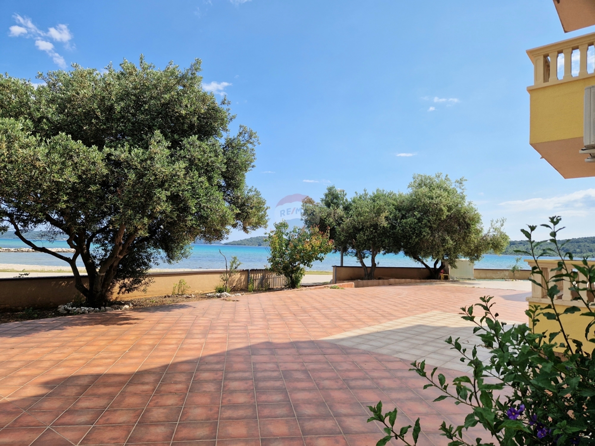 Appartamento Srima, Vodice, 75m2