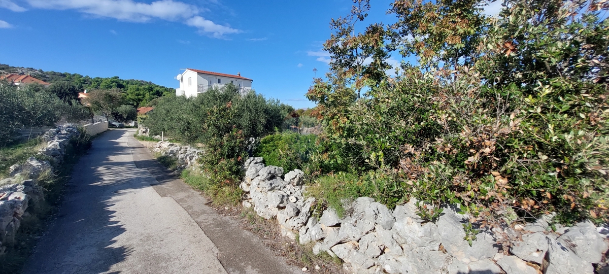 Terreno edificabile 1672m2 Rogoznica, Stivašnica
