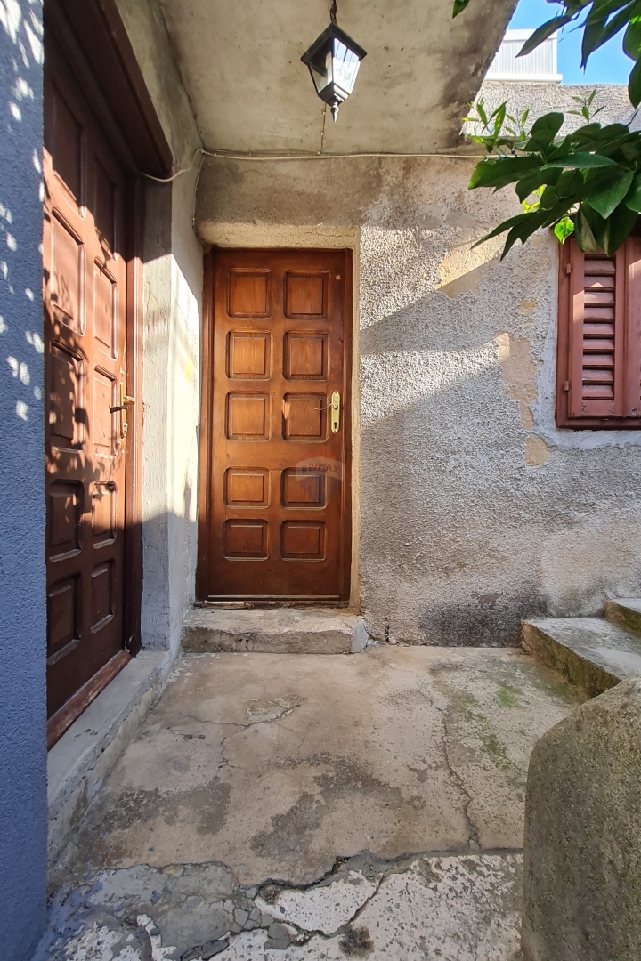 Casa Crnica, Šibenik, 78m2