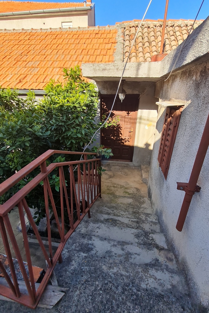 Casa Crnica, Šibenik, 78m2