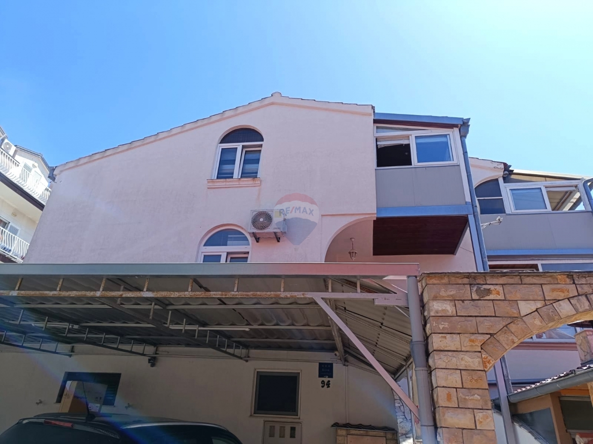 Appartamento Vodice, 105m2
