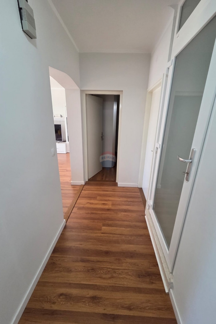 Appartamento Tribunj, 139m2