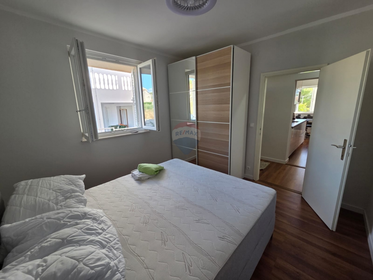 Appartamento Tribunj, 139m2