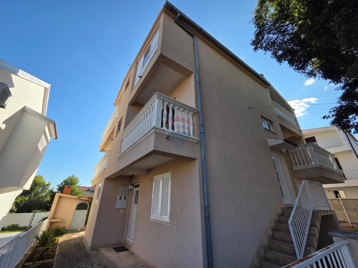 Appartamento Tribunj, 139m2