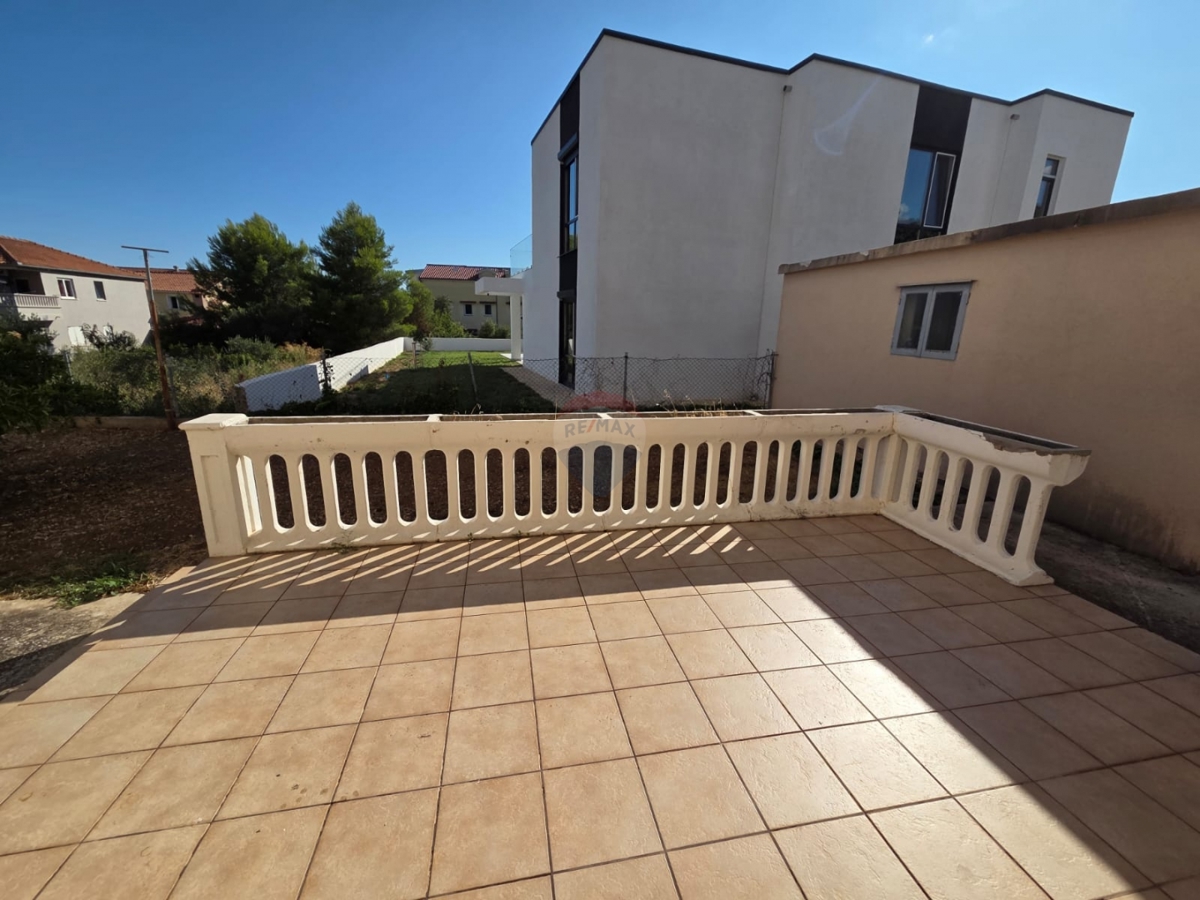 Appartamento Tribunj, 139m2