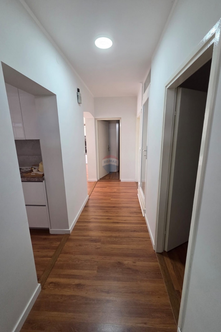 Appartamento Tribunj, 139m2