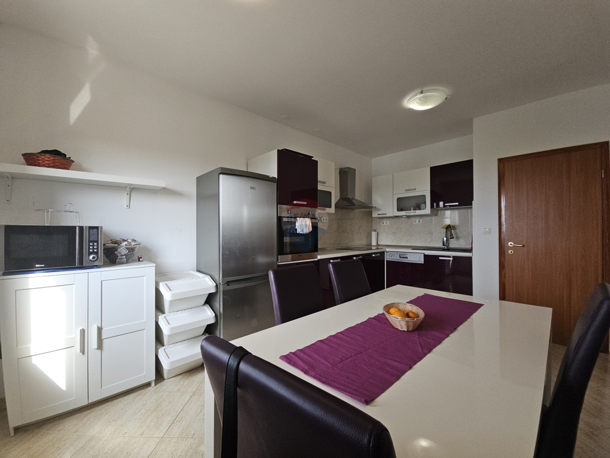 Appartamento Podsolarsko, Šibenik - Okolica, 83,86m2