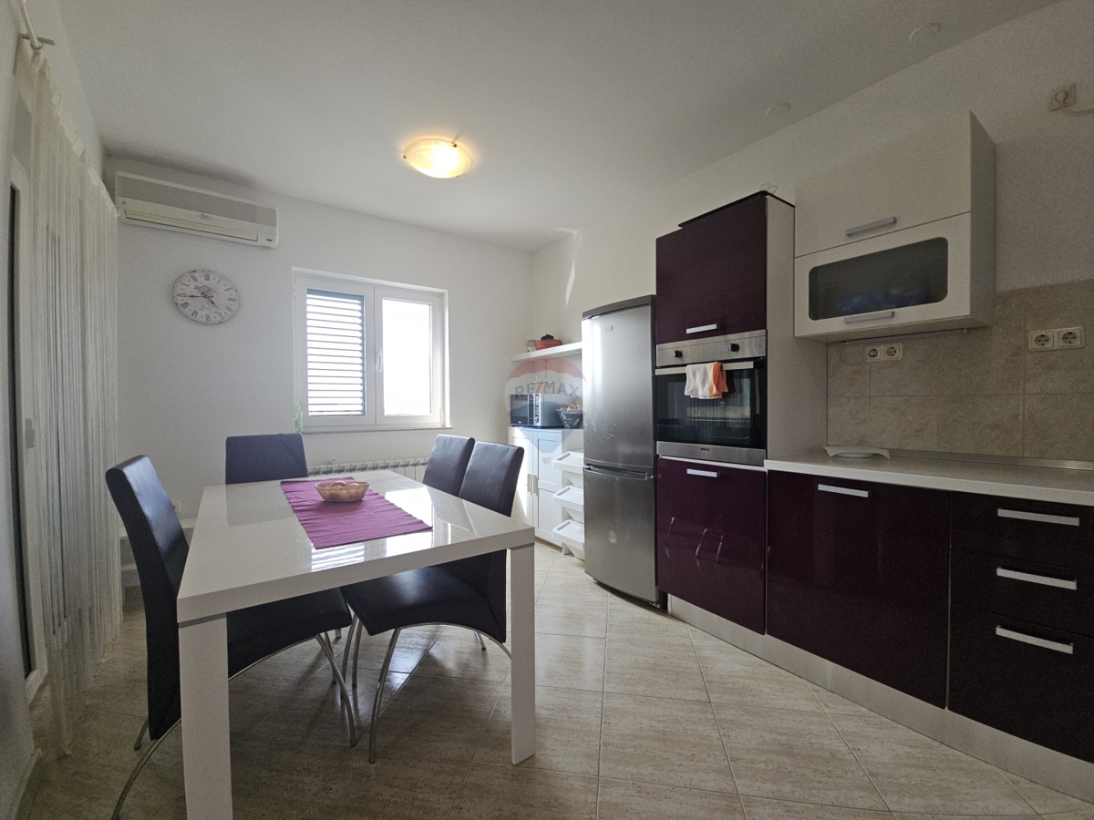 Appartamento Podsolarsko, Šibenik - Okolica, 83,86m2