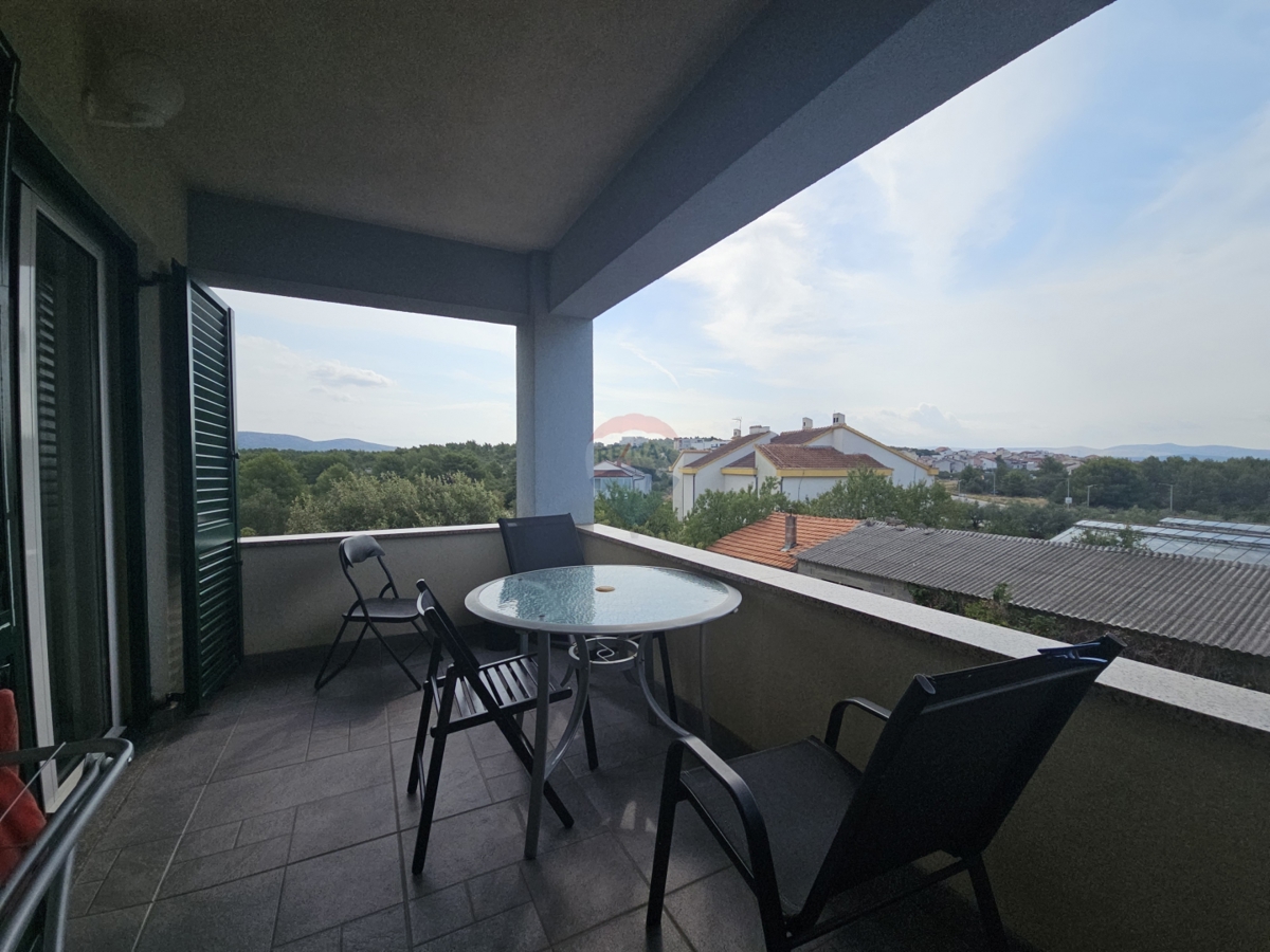 Appartamento Podsolarsko, Šibenik - Okolica, 83,86m2