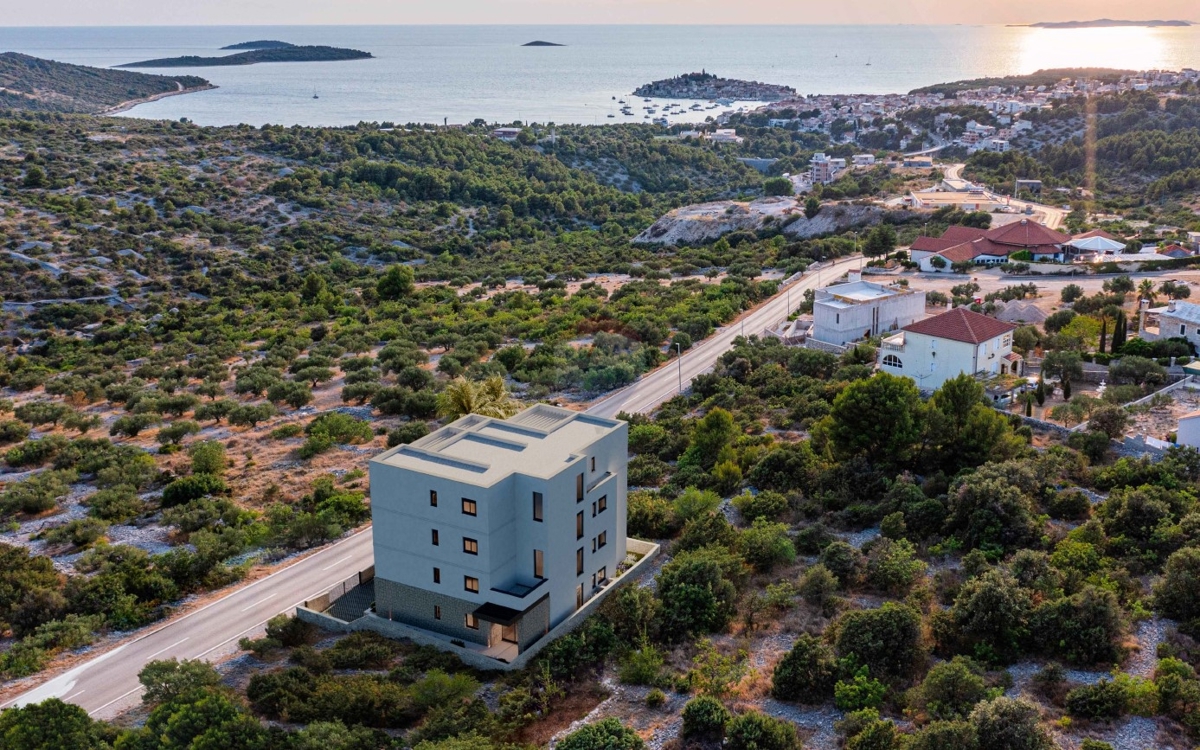 Lussuoso appartamento con due camere da letto e splendida vista (S3), Primošten