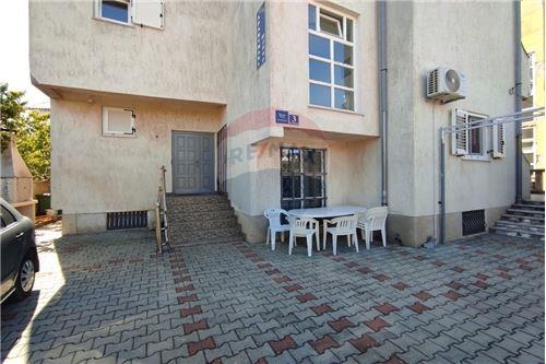 Casa Tribunj, 120,36m2